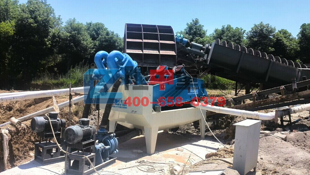 遼寧<a href=http://www.tecumsehcn.net/tags/xishahuishouji target=_blank class=infotextkey><a href=//tags/xishahuishouji target=_blank class=infotextkey>細沙回收機</a></a>使用現(xiàn)場                                         