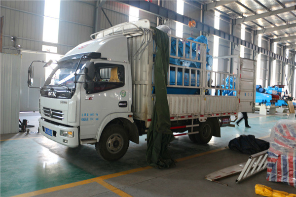 <a href=http://www.tecumsehcn.net/tags/xishahuishouji target=_blank class=infotextkey><a href=//tags/xishahuishouji target=_blank class=infotextkey>細沙回收機</a></a>設(shè)備33.jpg